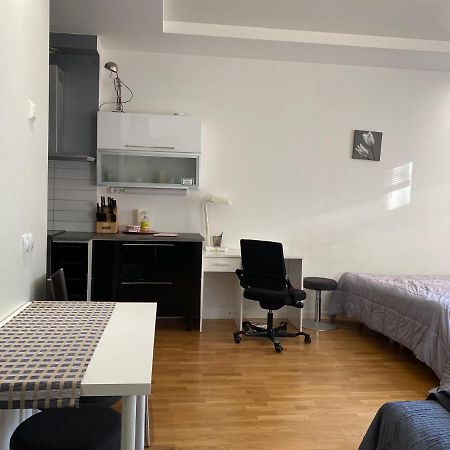 Big Studio Close To Center With Wifi Helsinki Exterior foto